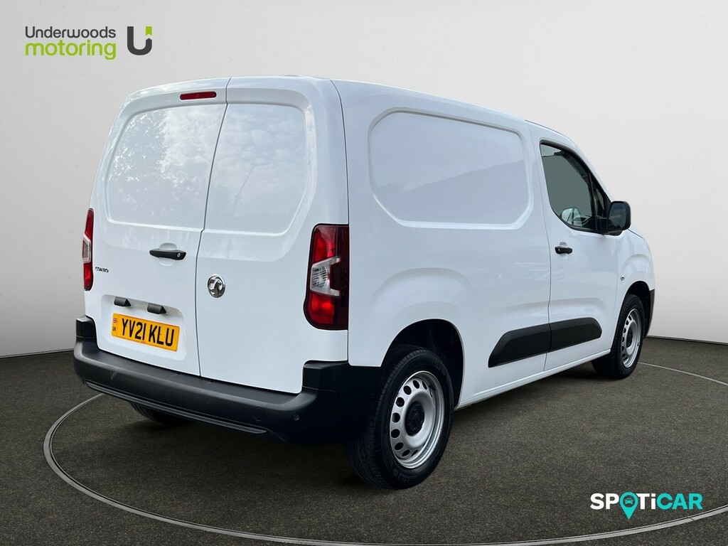 Vauxhall Combo 2300 1.5 Turbo D 100Ps L1 H1 Dynamic Van White #5
