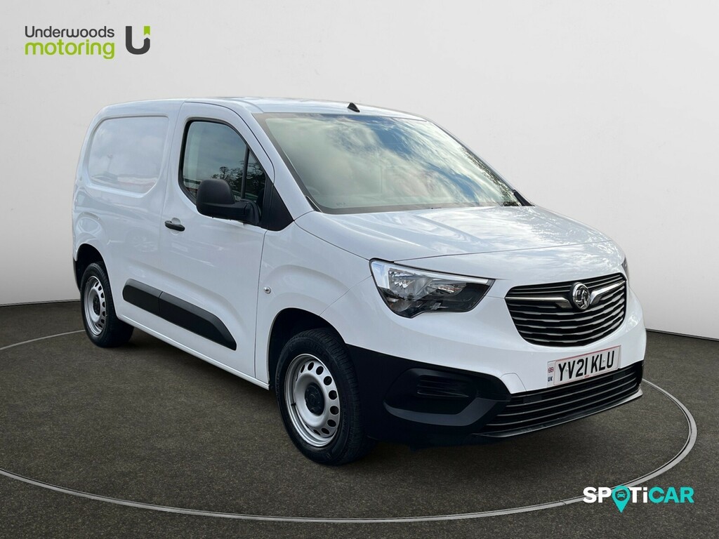 Vauxhall Combo 2300 1.5 Turbo D 100Ps L1 H1 Dynamic Van White