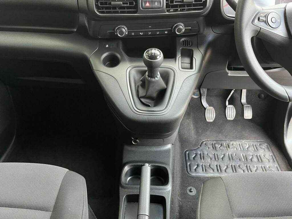 Vauxhall Combo 1.5 Turbo D 2300 Edition L2 H1 Euro 6 Ss 4 White #11