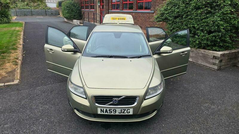 Volvo S40 2.0D Se Lux Powershift White #43