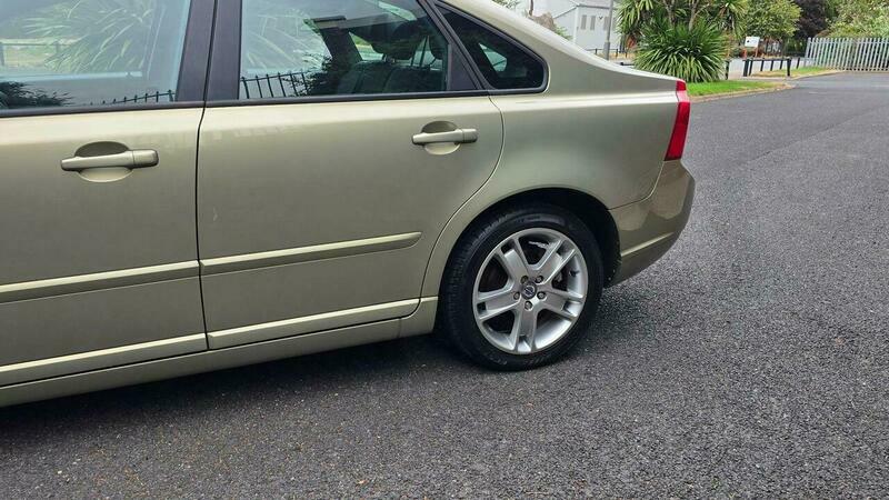 Volvo S40 2.0D Se Lux Powershift White #16