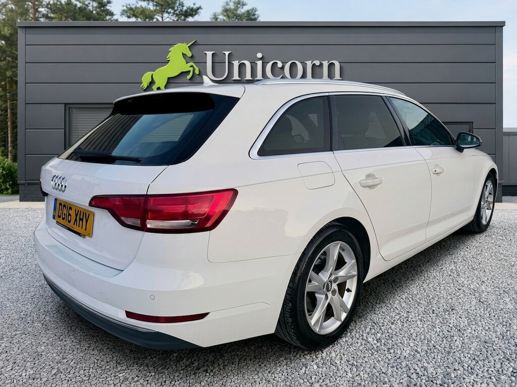 Audi A4 Avant 2.0 Tdi Ultra Sport White #3
