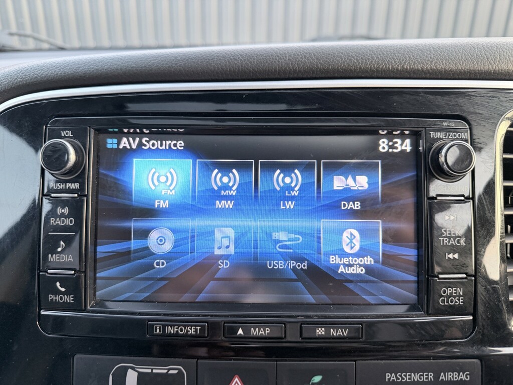 Mitsubishi Outlander 2.2 Di-d Gx3 Estate #14