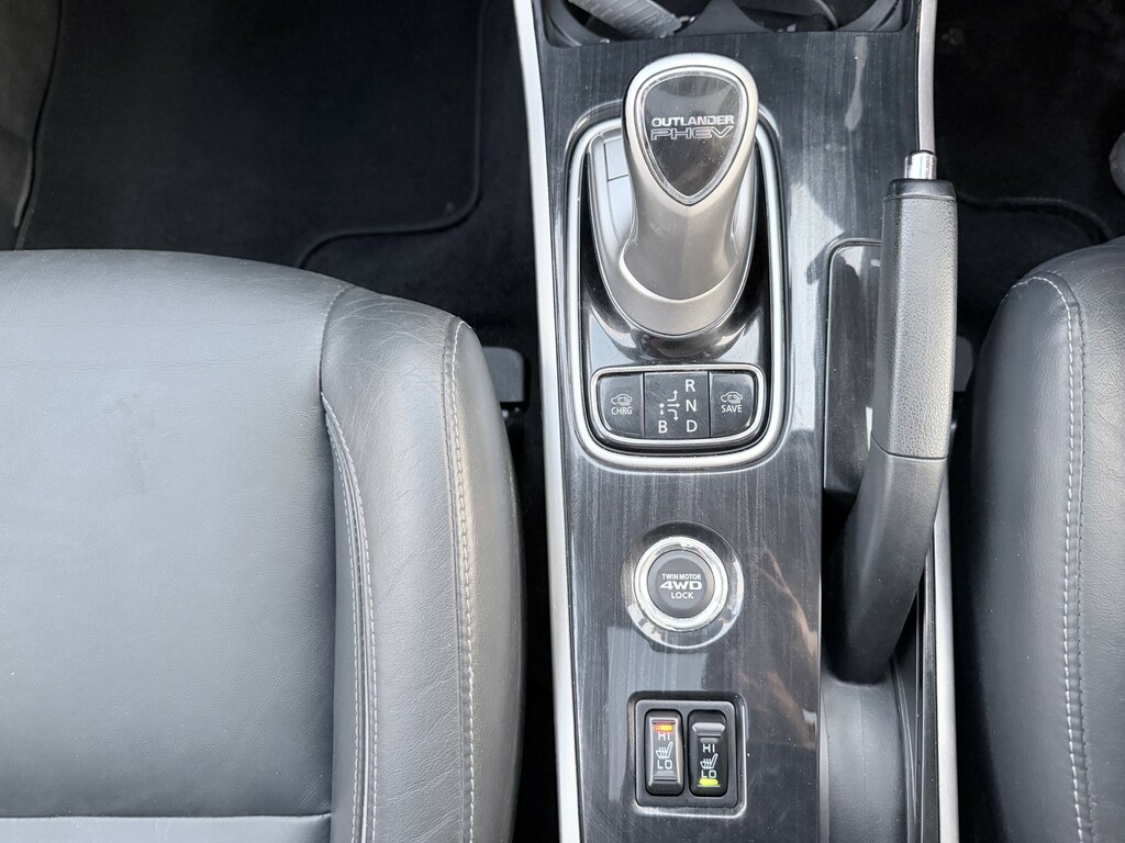 Mitsubishi Outlander 2.2 Di-d Gx3 Estate #18