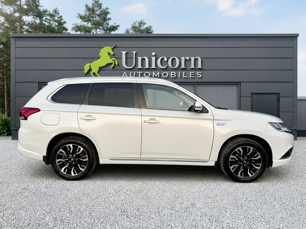 Mitsubishi Outlander 2.0 H 12Kwh Gx4h White #2