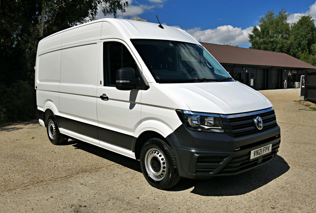 Volkswagen Crafter Panel Van 140Hp Trendline Mwb Highroof Euro 6 202 VN21FPV White #4