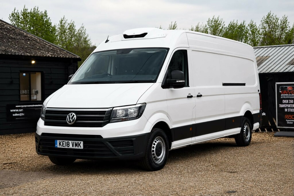 Volkswagen Crafter 140Hp Refrigerated Mwb Highroof Cr35 White
