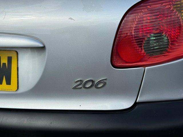 Peugeot 206 Hatchback 1.1 S 200404 Grey #19