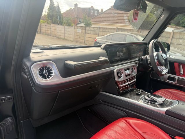 Mercedes-Benz G Class G63 Carbon Edition 9G-tronic Red #43