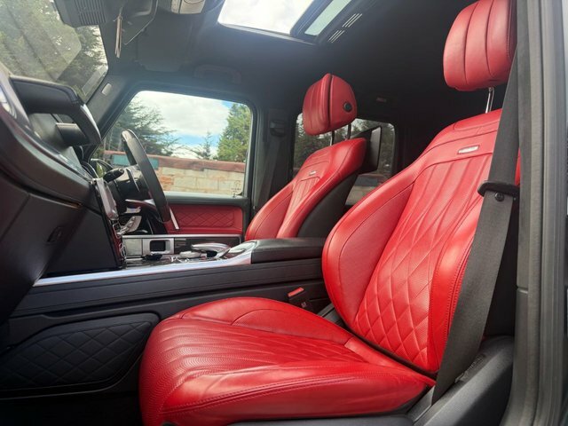 Mercedes-Benz G Class G63 Carbon Edition 9G-tronic Red #31