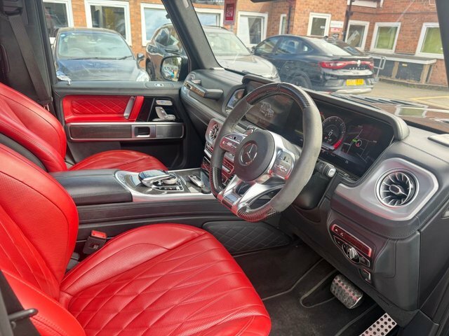 Mercedes-Benz G Class G63 Carbon Edition 9G-tronic Red #42