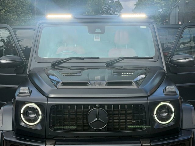 Mercedes-Benz G Class G63 Carbon Edition 9G-tronic Red #37