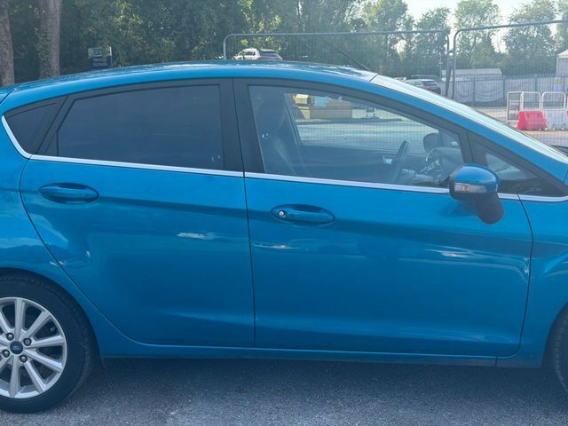 Ford Fiesta 2015 1.25 Zetec Hatchback Euro 6 Black #6