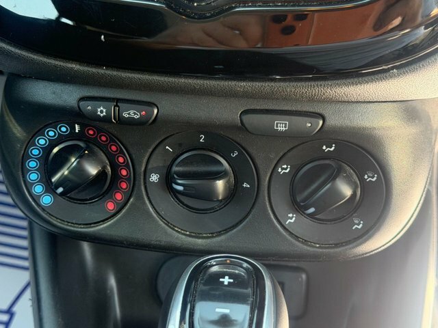 Vauxhall Corsa 1.4I Ecotec Sport Hatchback Euro White #34