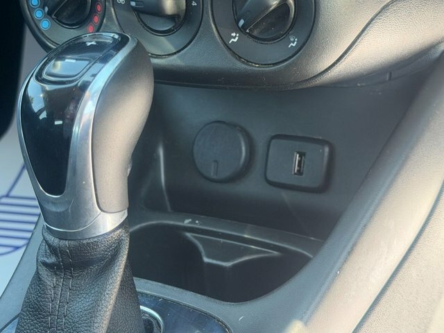 Vauxhall Corsa 1.4I Ecotec Sport Hatchback Euro White #33