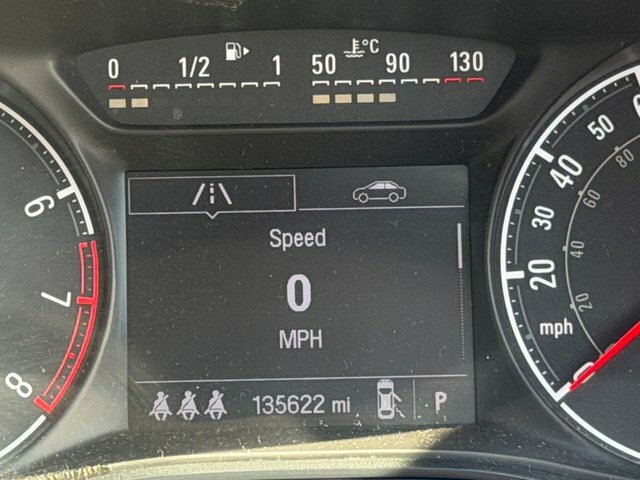 Vauxhall Corsa 1.4I Ecotec Sport Hatchback Euro White #30