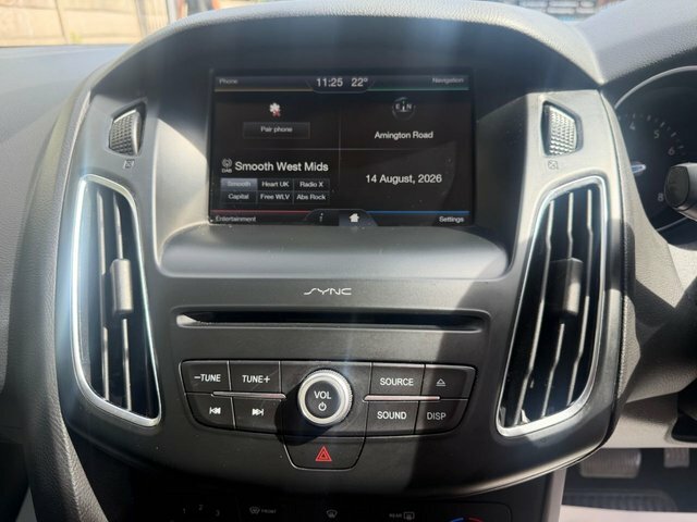 Ford Focus 1.5 Zetec S Tdci Grey 0 Tax Bluetoot Grey #31