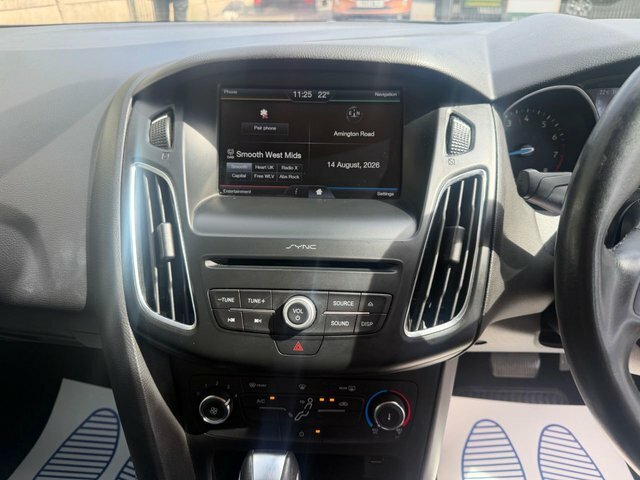 Ford Focus 1.5 Zetec S Tdci Grey 0 Tax Bluetoot Grey #30