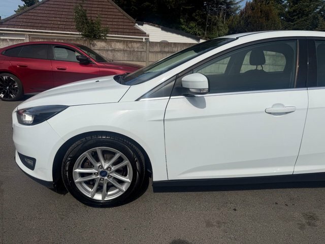 Ford Focus 1.5 Zetec S Tdci Grey 0 Tax Bluetoot Grey #23