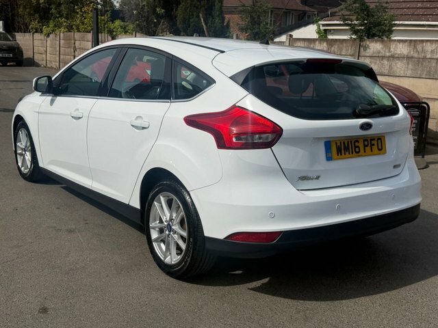 Ford Focus 1.5 Zetec S Tdci Grey 0 Tax Bluetoot Grey #21