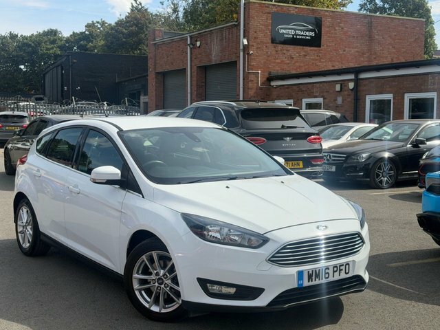 Ford Focus 1.5 Zetec S Tdci Grey 0 Tax Bluetoot Grey #4