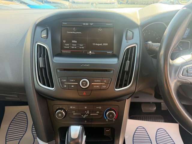Ford Focus 1.5 Tdci 120 Zetec Estate 20 Pounds Road Tax Grey #37