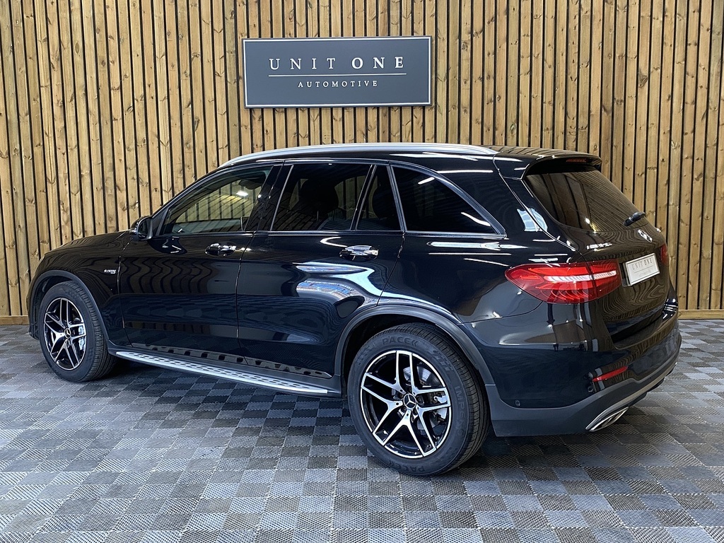 Mercedes-Benz GLC Class Glc43 V6 Amg Black #2
