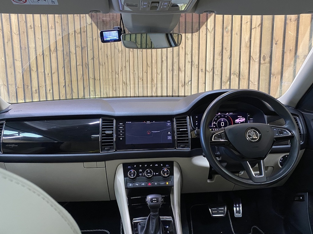Skoda Kodiaq Tdi Laurin Klement White #3