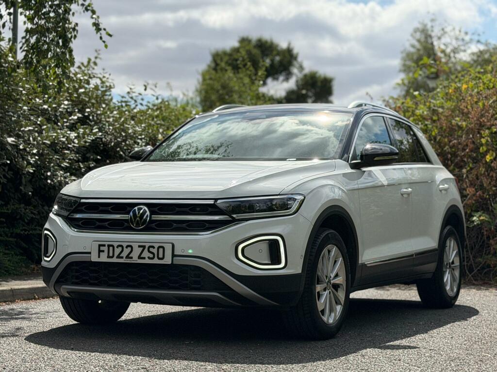 Volkswagen T-Roc 1.5 Tsi Style Euro 6 Ss FD22ZSO White #3