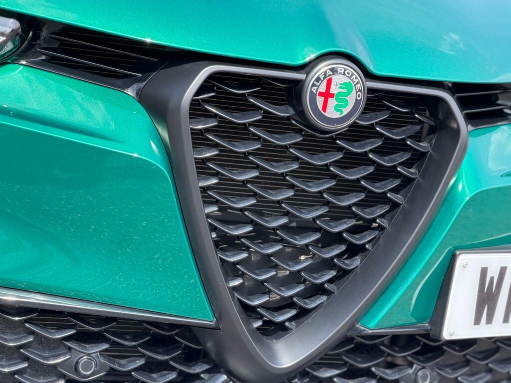 Alfa Romeo Tonale 1.5 Tonale Veloce Tb Black #37