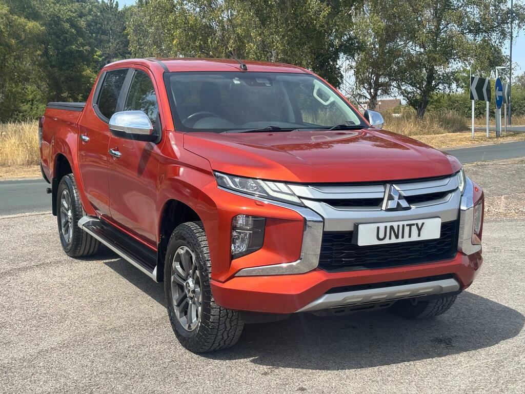 Mitsubishi L200 2.2 Di-d Dc Warrior 4Wd Euro 6 Ss Orange