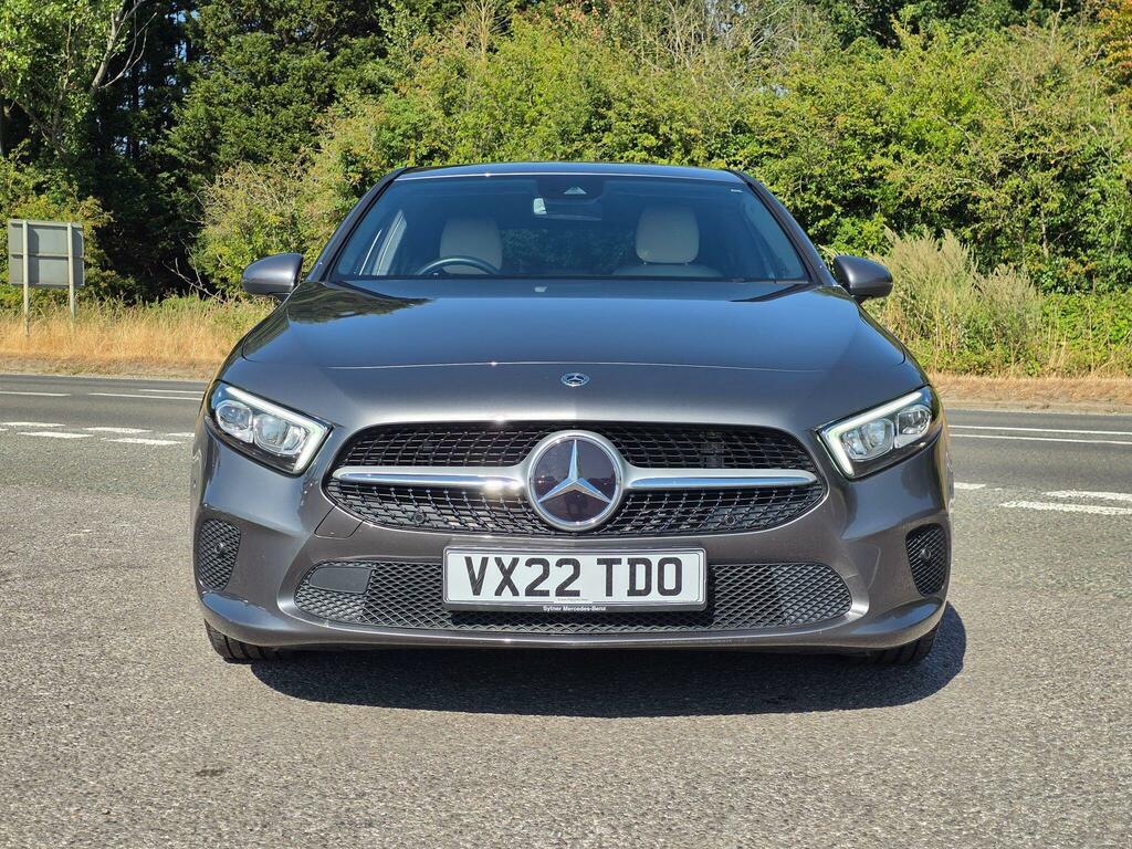 Mercedes-Benz A Class 1.3 A200 Sport Edition Executive 7G-dct Euro 6 Grey #2