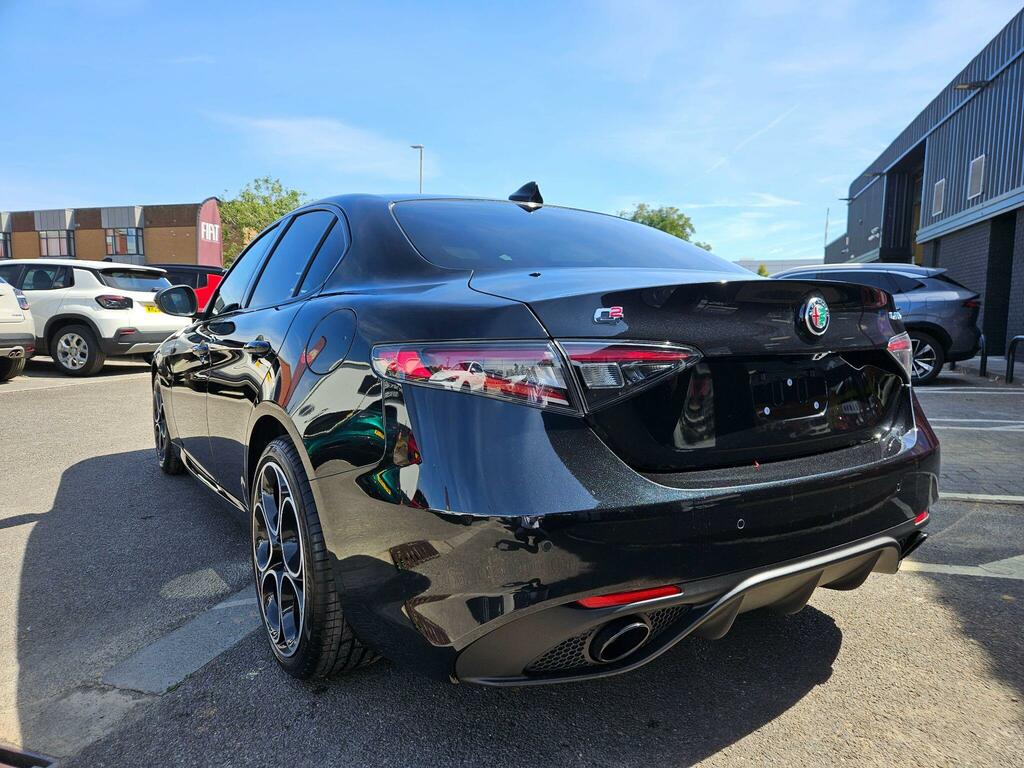 Alfa Romeo Giulia 2.0T Veloce Euro 6 Ss Black #6