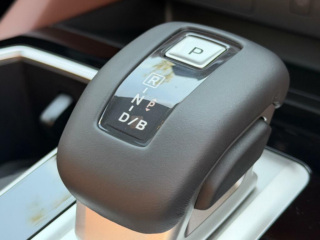 Mitsubishi Outlander 2.4 22.7Kwh Diamond Cvt 4Wd Euro 6 Ss White #6