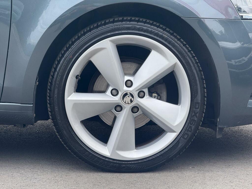 Skoda Octavia 1.6 Tdi Se Sport Estate Euro 6 Blue #11