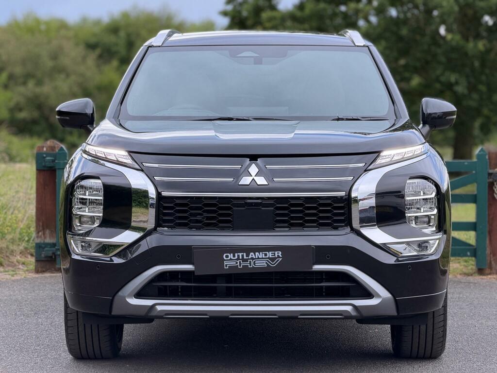 Mitsubishi Outlander 2.4 22.7Kwh Diamond Cvt 4Wd Euro 6 Ss Black #2