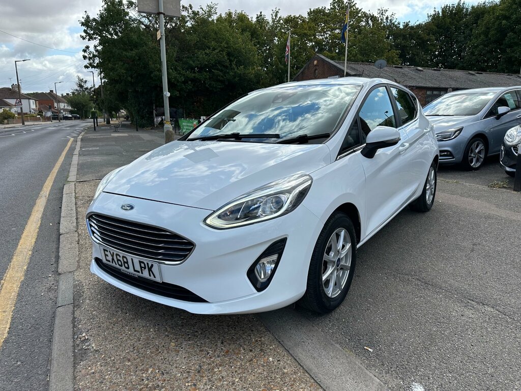 Ford Fiesta 1.0T Ecoboost Zetec Hatchback Eu White #4