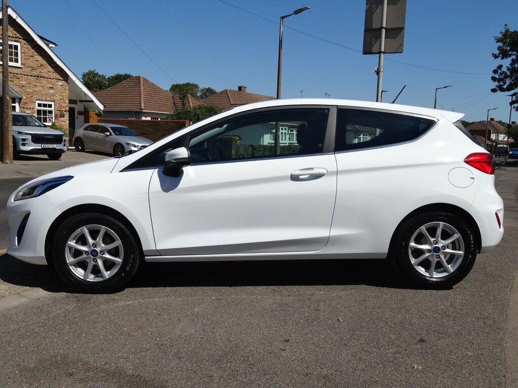 Ford Fiesta 1.0T Ecoboost Zetec Hatchback Eu White #6