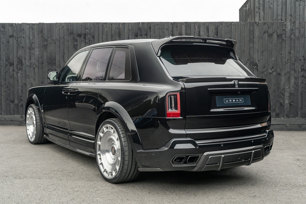 Rolls-Royce Cullinan 6.75 V12 Suv 4Wd Euro 6 571 Ps Black #4