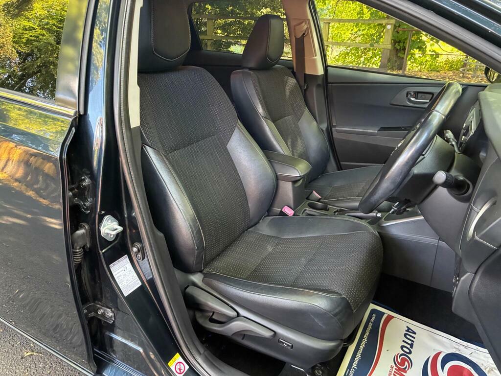 Toyota Auris 1.8 Vvt-h Excel Cvt Euro 5 S S Grey #5