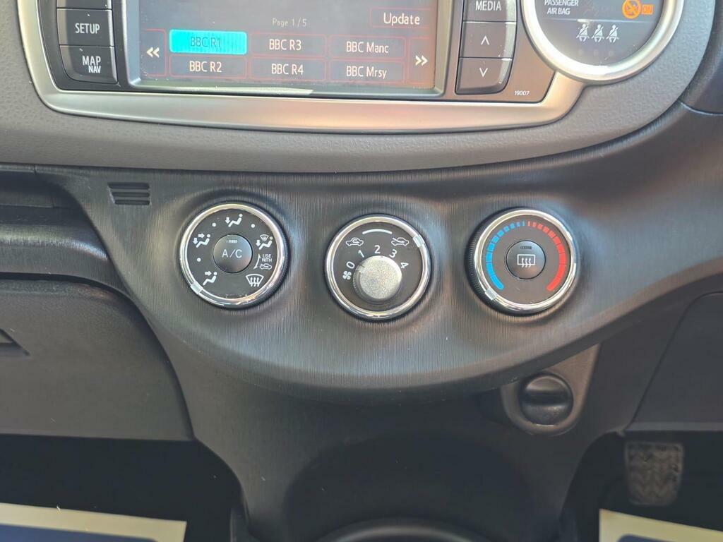 Toyota Yaris Yaris Tr D-4d Grey #18