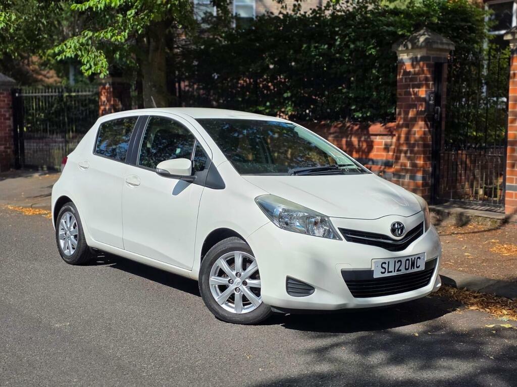 Toyota Yaris 1.33 Dual Vvt-i Tr Euro 5 White #6