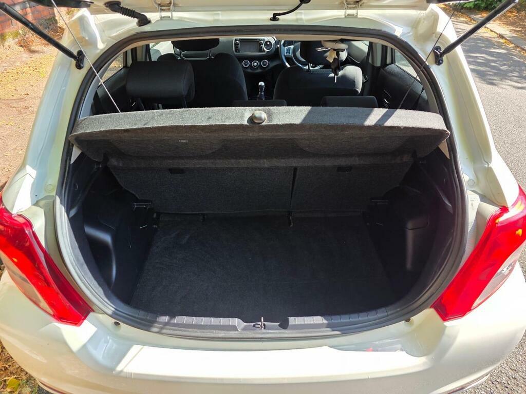 Toyota Yaris Yaris Tr D-4d Grey #22