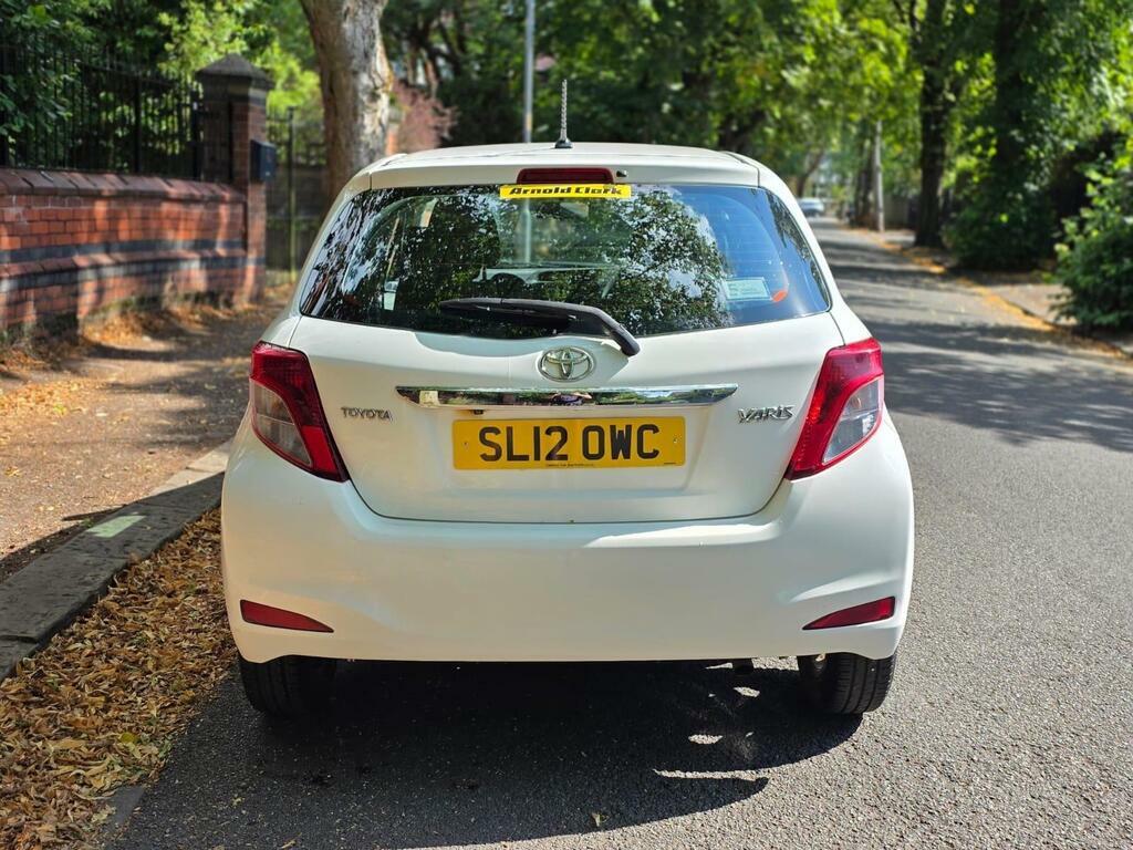 Toyota Yaris Yaris Tr D-4d Grey #11