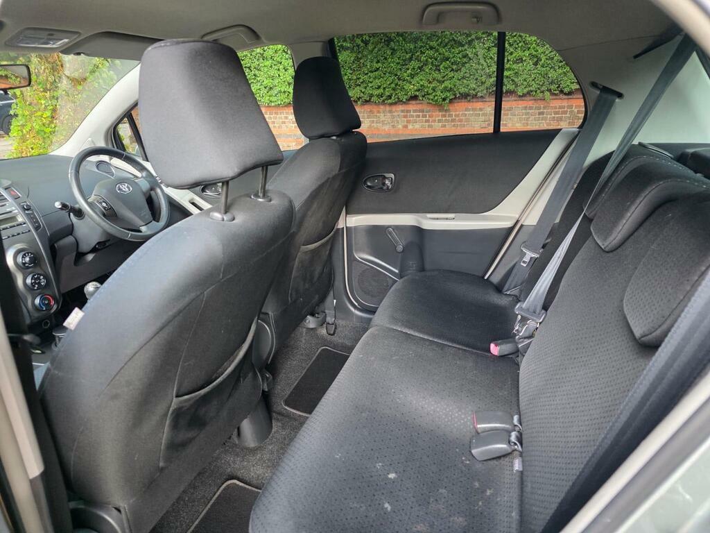 Toyota Yaris 1.33 Dual Vvt-i Tr Hatchback Multimode Grey #20