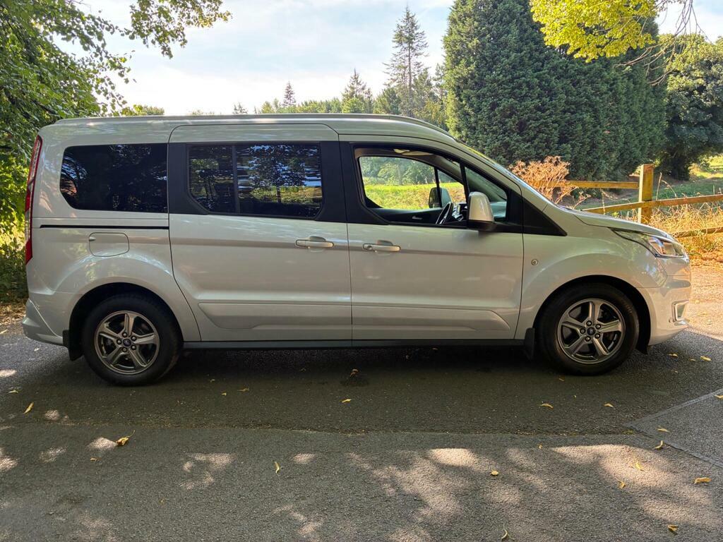 Ford Grand Tourneo Connect 1.5 Ecoblue Titanium Euro 6 S S Silver #4