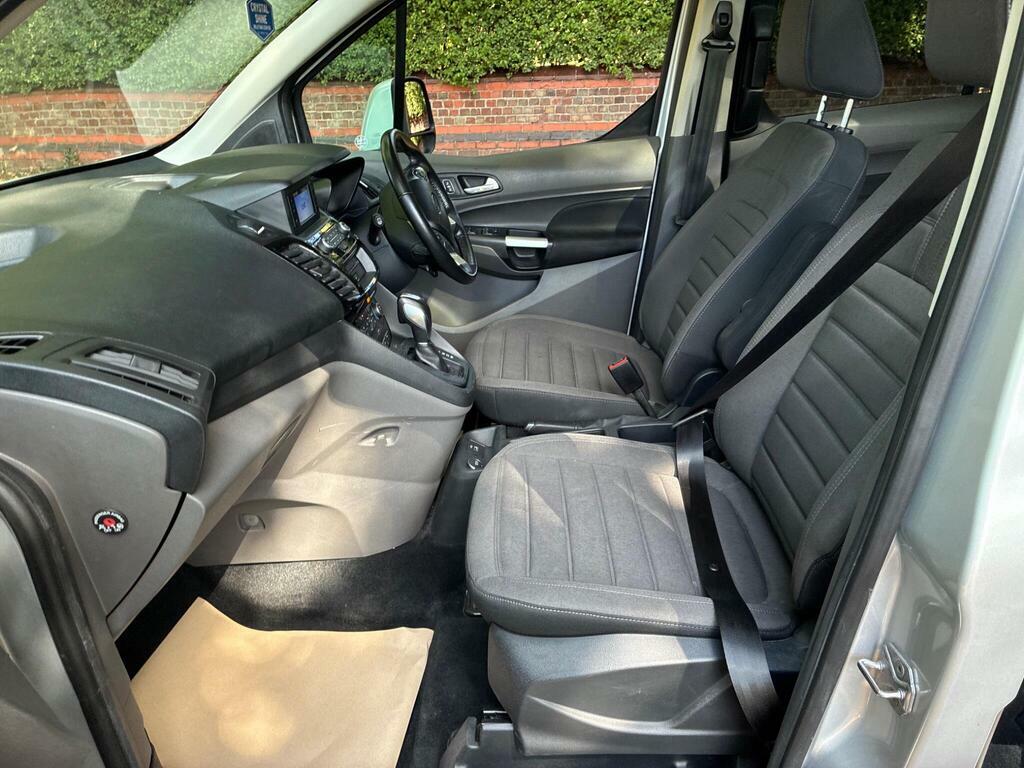 Ford Grand Tourneo Connect Ecoblue Titanium Mpv Blue #17