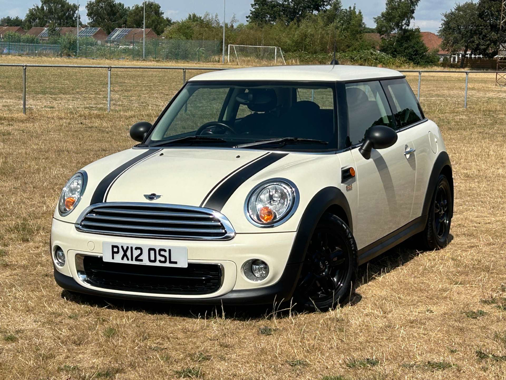 Mini Hatch 1.6 Cooper Chili Sport 5500 Of Factory Ext Orange #1
