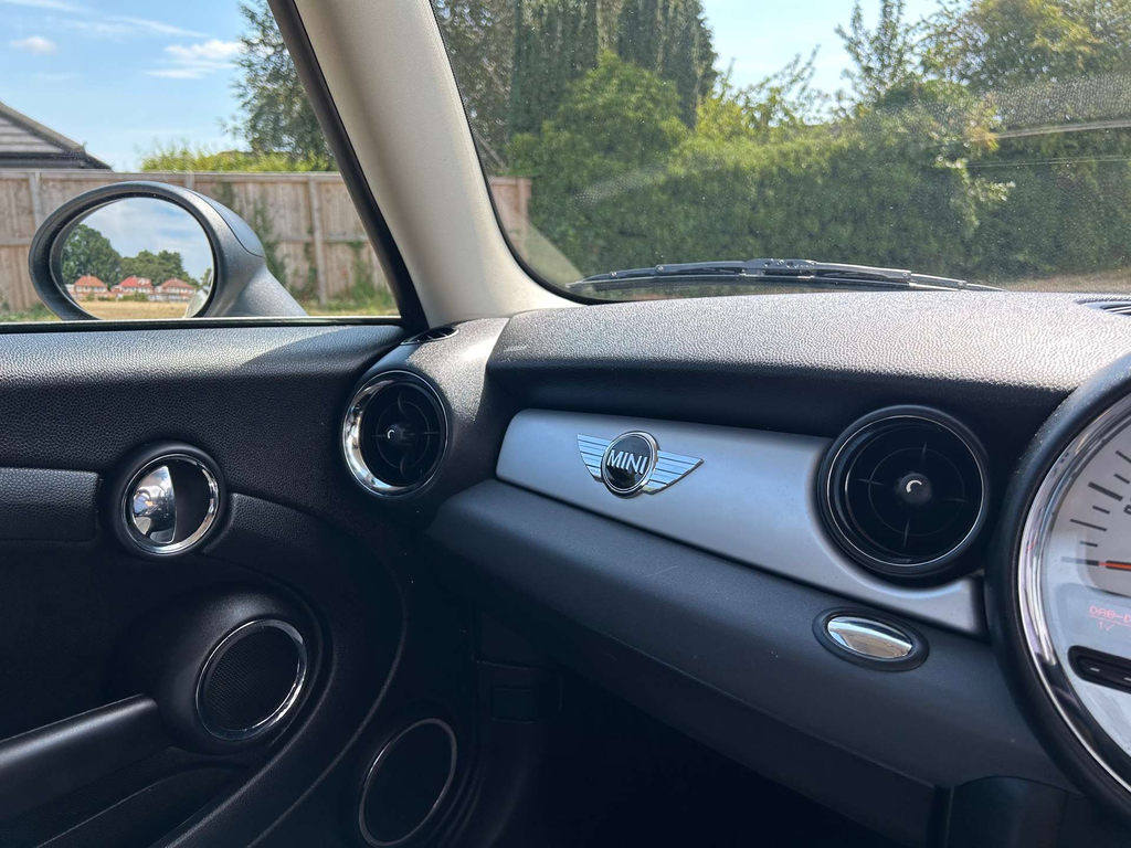 Mini Hatch 1.6 Cooper Chili Sport 5500 Of Factory Ext Orange #31