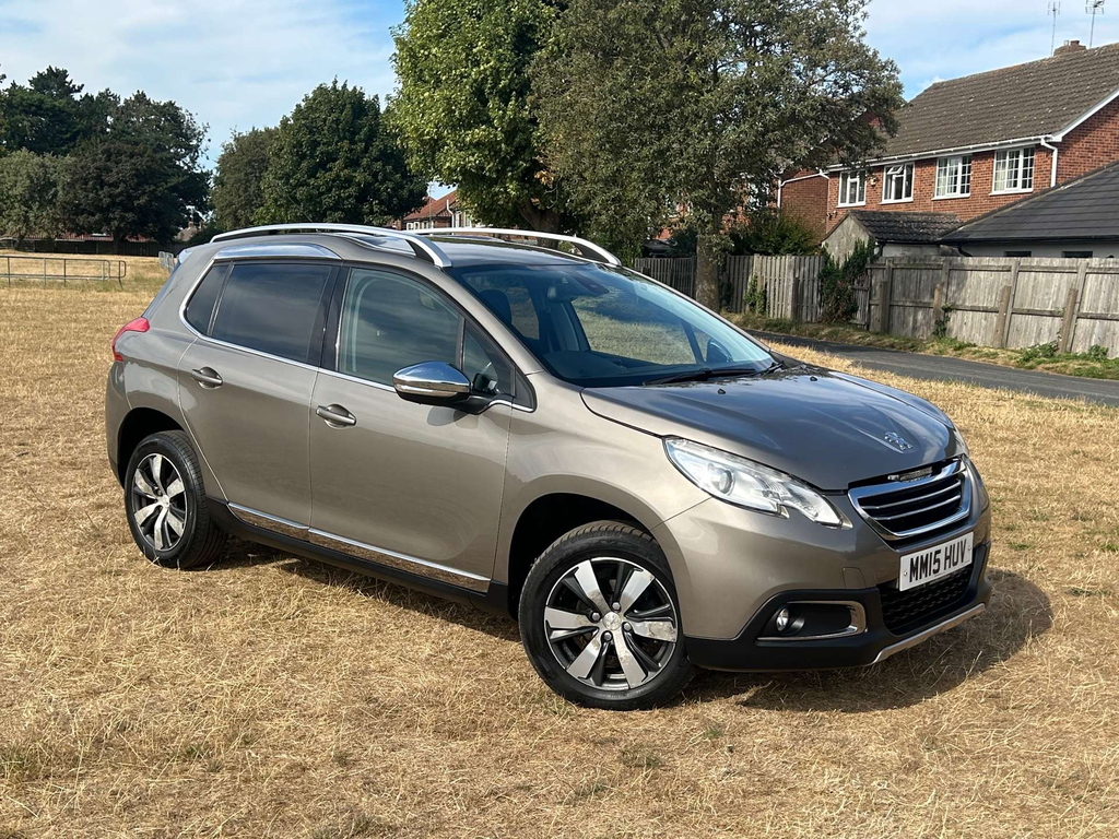 Peugeot 2008 Allure E-hdi #3